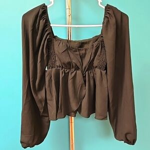 Size Small Women's Square Neck Shirred Peplum Long Sleeve Cropped Blouse Black